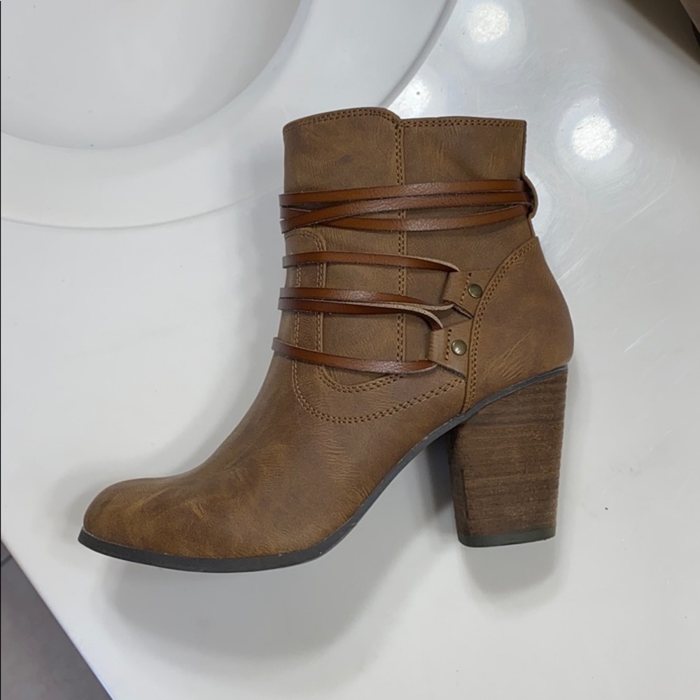 Summer ankle boots